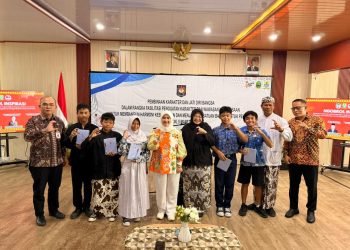 “Ngopi Bareng Siswa di Balai Kota, Pemkot Cirebon–Kemendagri Ajak Gen Z Lawan Hoaks dan Degradasi Moral”