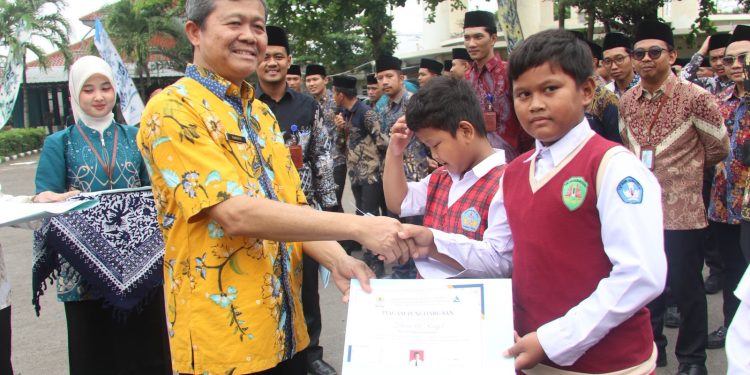 Hari Jadi ke-68 Perumda Air Minum Tirta Giri Nata, Pj Sekda: Banyak Waktu Yang Dilalui Dengan Penuh Tantangan