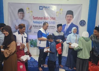 Ramadan Penuh Berkah, PAN Kota Cirebon Santuni 117 Anak Yatim dan Bagi Takjil untuk Warga
