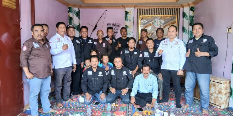 Pererat Silaturahmi Anggota, Arisan Rutin LBH IA ke-11 Digelar di Kediaman Bunda Imas Gandi