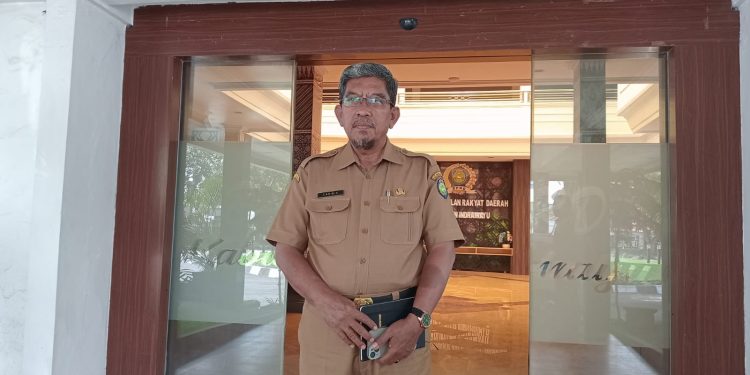 Hadiri Rapat Kerja Komisi 2 DPRD, Kadisdikbud Indramayu: Kita Bahas Solusi Turunkan Angka ATS