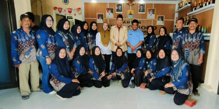 Dialog Bersama Masyarakat Cibogo, H. Daddy Rohanady: Persoalan Banjir Waled Perlu Penanganan Serius