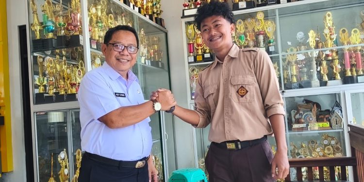 Berbakat Sejak Usia Dini, Devin Alfarisi Siswa SMAN 1 Babakan Tembus Tim Persija Muda