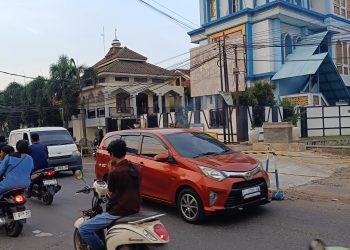 Banyak Mobil Tersangkut, Elevasi Gorong-Gorong Cipeujeuh Wetan Melebihi Permukaan Jalan, Begini Penjelasan Konsultan