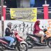 Spanduk Protes Lemahnya Pengawasan Program MBG, Desak Penutupan Dapur SPPG Tanpa IPAL
