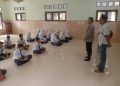 Polsek Sliyeg Gencarkan Pembinaan Melalui Program  ‘Police Goes to School