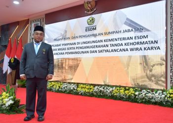 Manager Commrel & CSR Kilang Balongan Raih Tanda Kehormatan Satyalancana dari Presiden