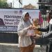 H. Satori Tebar 2.000 Paket Daging Kurban di Cirebon, Warga Palimanan Kebagian Lima Sapi
