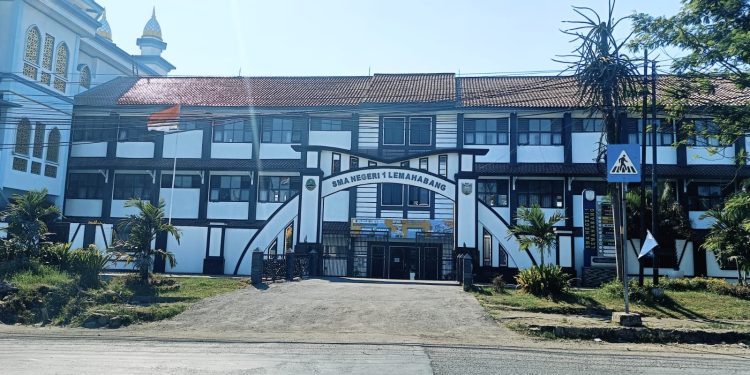 SPMB 2026 SMAN 1 Lemahabang Dibuka: Kuota 360 Siswa, Proses Transparan & Akuntabel