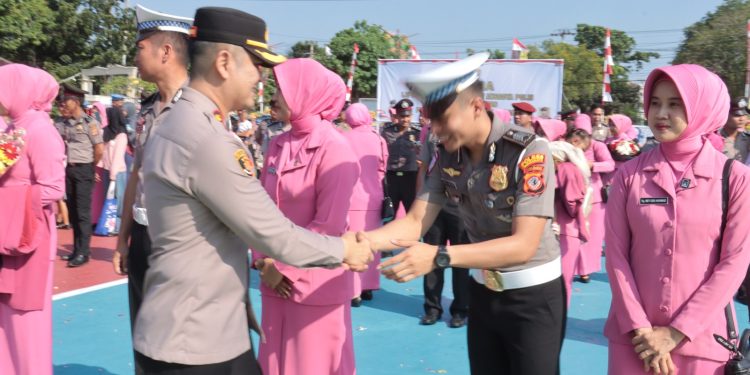109 Personel Polres Terima Kenaikan Pangkat