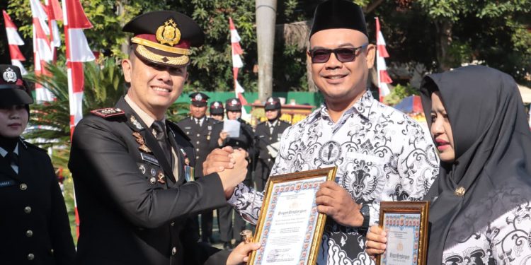 Perayaan Bertabur Penghargaan, Polres Indramayu Peringati Hari Bhayangkara ke-80