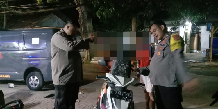 Patroli Malam , Polsek Losarang Tindak Knalpot Brong