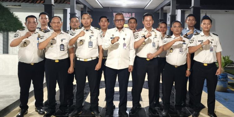 Kunjungan Kerja ke Lapas Indramayu, Kakanwil Ditjenpas Jabar Tekankan Integritas sebagai Harga Mati