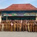 Plt. Camat Plumbon, Tadi Aryadi Sapa Warga Sekolah Di SMPN 2 Plumbon, Pimpin Apel Pagi Dan Ajak Siswa Peduli Lingkungan