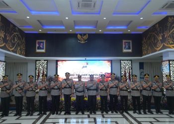 Polda Jabar Lakukan Sertijab 13 Kapolres dan Kabid TIK