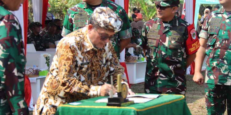 TMMD ke-129 di Luwungkencana Rampung, Bupati Cirebon Apresiasi Karya TNI untuk Masyarakat