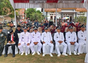 Upacara Pengibaran Dan Penurunan Bendera Merah Putih di Kecamatan Pasaleman berjalan Dengan Hikmah Dan Sukses