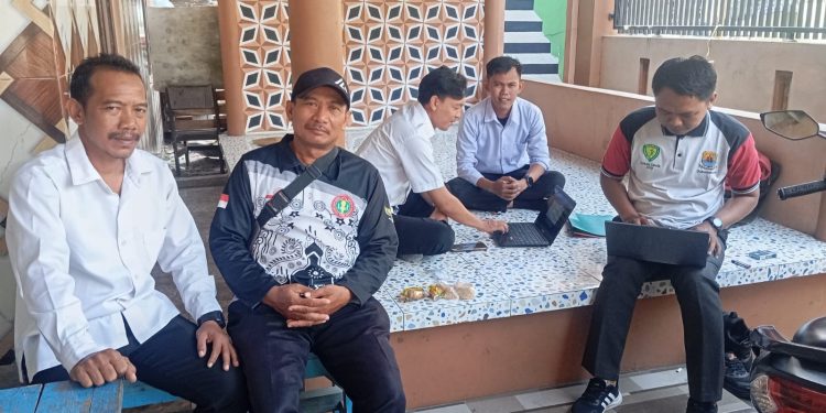Keberadaan Operator Sekolah Memiliki Peran Yang Sangat Penting Dalam Menunjang Kelancaran Administrasi, Pengelolaan Data Dan Berbagai Kebutuhan Layanan Pendidikan