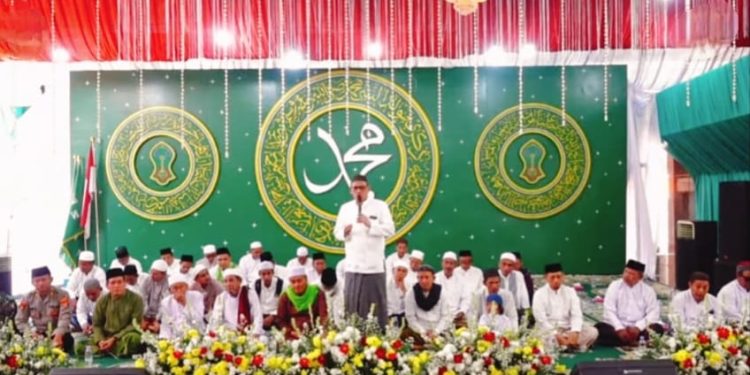 Khidmat! Puluhan Ribu Jamaah Padati Maulid Nabi di Masjid Jami’ Baiturrahman Pasawahan