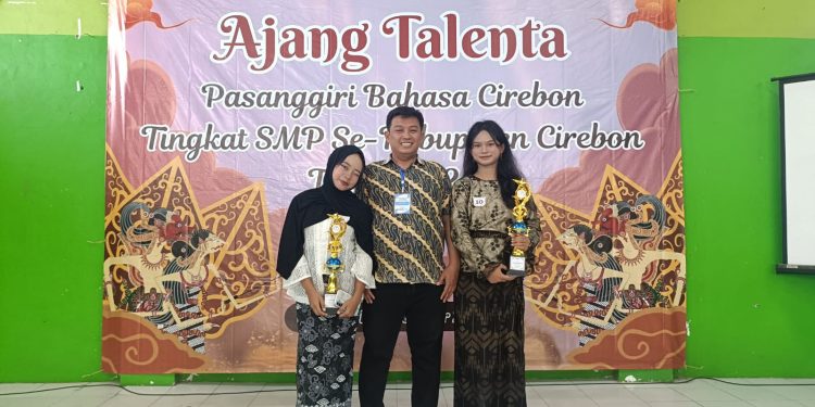 Dua Siswi SMPN 2 Arjawinangun Raih Juara 1 Di Ajang Talenta Pasanggiri Bahasa Cirebon 2026