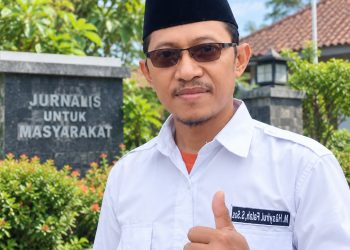 Moch Hasyirul Falah: Dari Guru SD hingga Jurnalis Kritis di Cirebon Timur