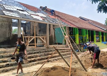 TK Negeri Lemahabang Terima Bantuan Revitalisasi, Pemdes Cipeujeuh Wetan Sambut Baik