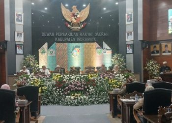 Sejarah Wiralodra dan Cimanuk Dikenang, Simbol Gagak Winingsih Diserahkan