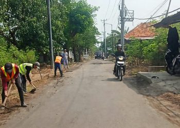 CV. Mekar Mandiri Berkomitmen Maksimalkan Pemeliharaan Jalan Buntet Pesantren – Balak Cabak