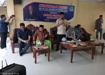 Kunjungi Pondok Pesantren As-Salafiyah Krangkeng, Herman Khaeron Serap Aspirasi