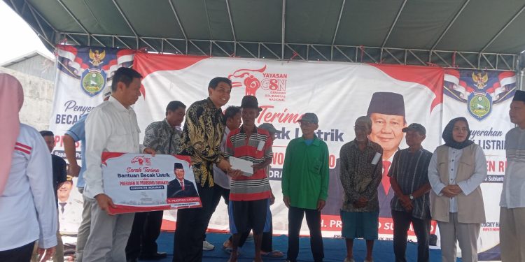 Presiden Prabowo Kembali Memberikan Bantuan Becak Listrik bagi Mayarakat Indramayu
