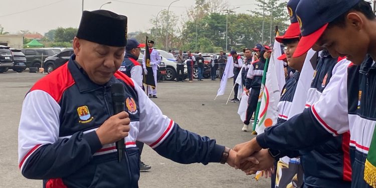 Doa Ustad Ujang Bustomi Mengiringi Atlet, Bupati Cirebon Siapkan Bonus Porprov 2026
