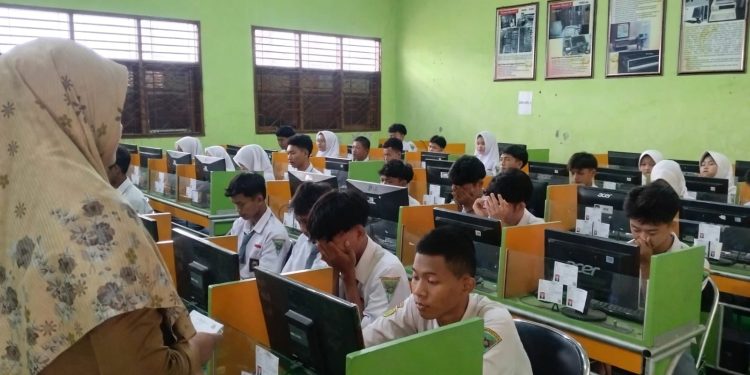 TKA 2026 Gelombang 1 Digelar, Kepsek SMK Dwi Bhakti Ciledug: Jaga Kejujuran, Raih Prestasi Terbaik