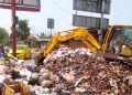 Ditutup Total! Pemdes Mertapada Wetan Kerahkan Excavator Kosongkan Eks Lahan Sampah di Area Terowongan